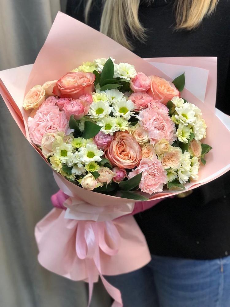 Букет цветов из: Гвоздики, Розы и Хризантемы в Заветном Краснодарского края