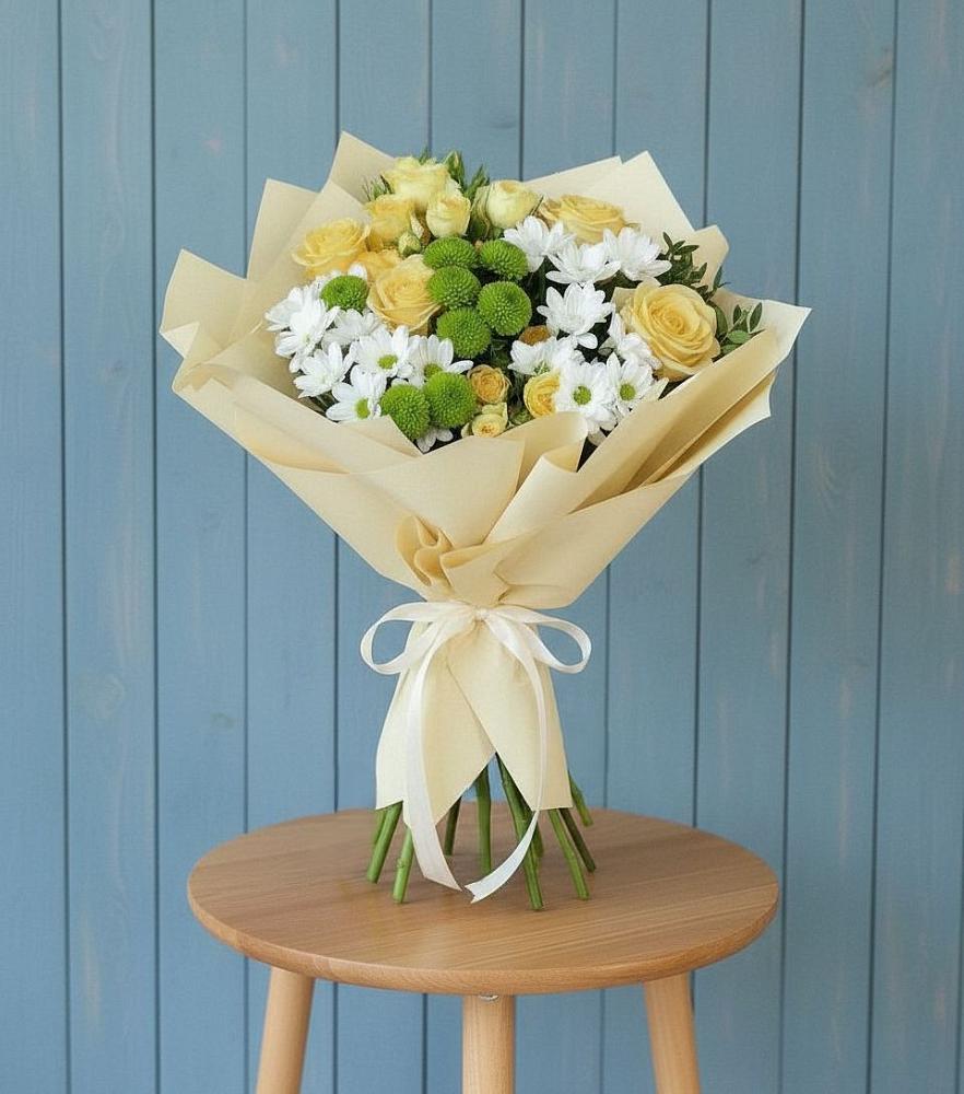 Букет цветов из: Хризантемы и Розы в Заветном Краснодарского края