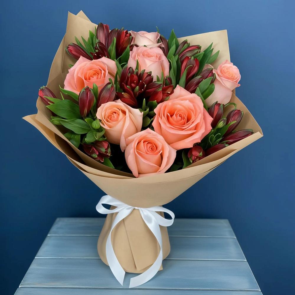 Букет цветов из: Розы и Альстромерии в Заветном Краснодарского края