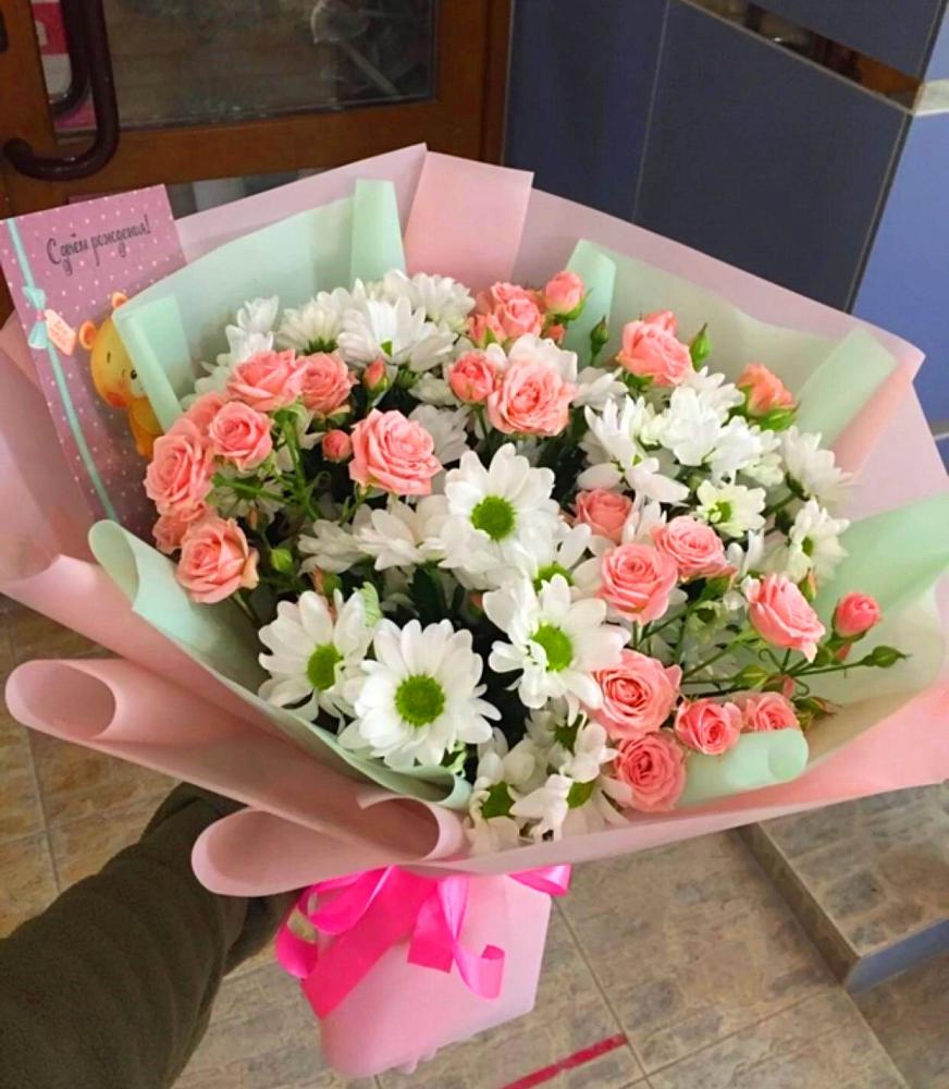 Букет цветов из: Розы и Хризантемы в Заветном Краснодарского края