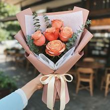Букет цветов из:  Розы в Заветном Краснодарского края
