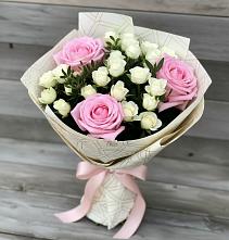 Букет цветов из:  Розы в Заветном Краснодарского края