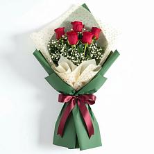 Букет цветов из:  Розы в Заветном Краснодарского края